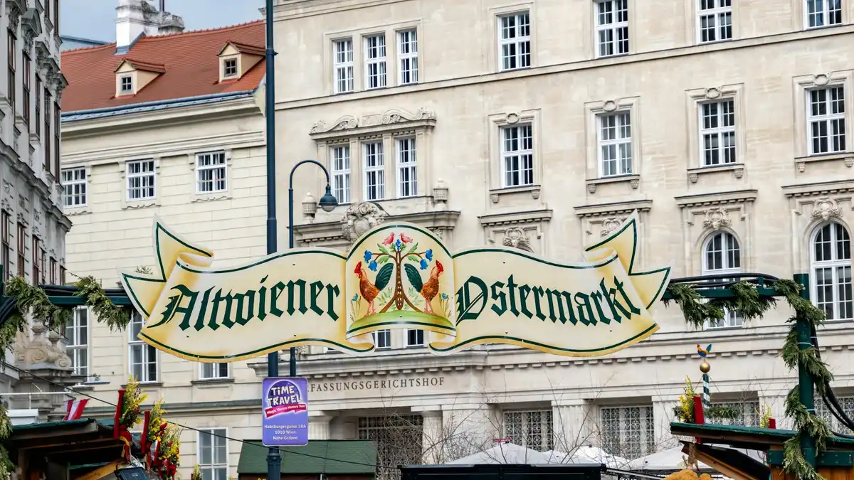 Wiener Schnitzel vienés de ternera con rodaja de limón y patata con perejil